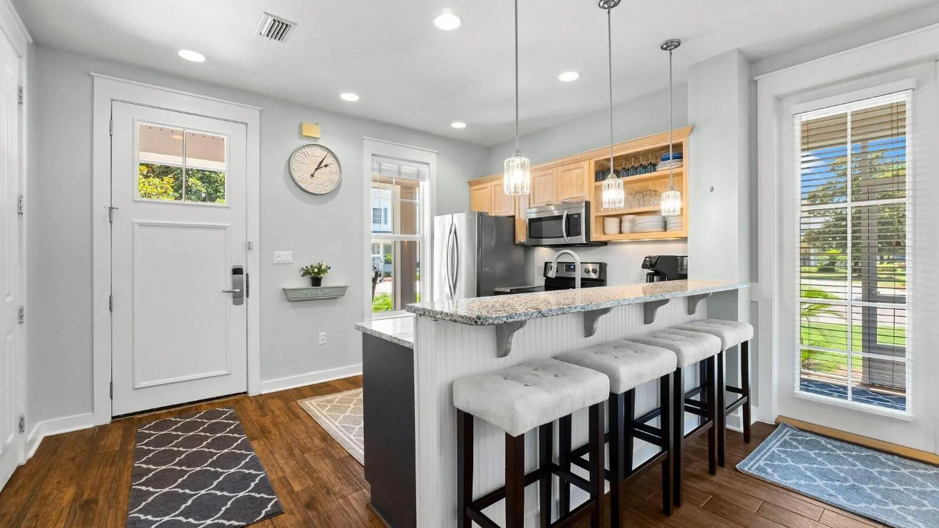 1301 Laurel Grove 