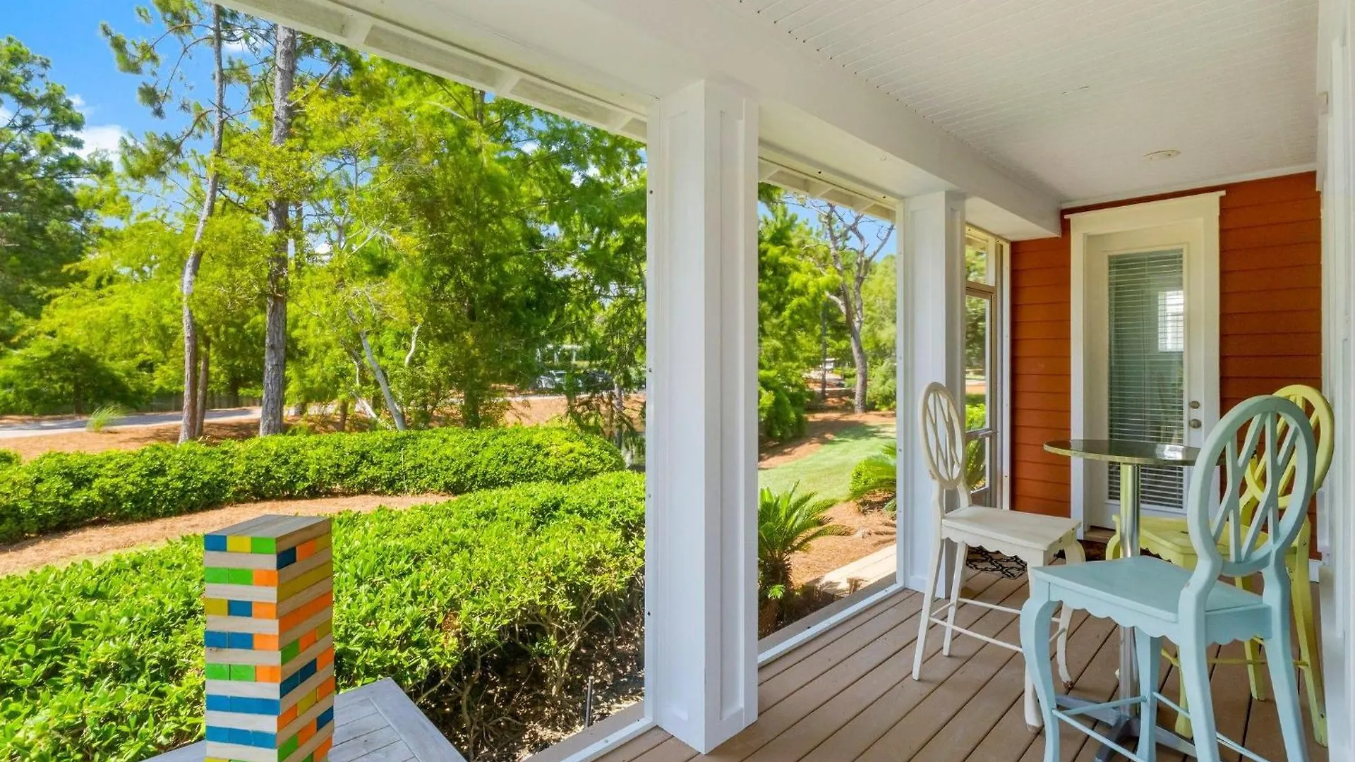1301 Laurel Grove 