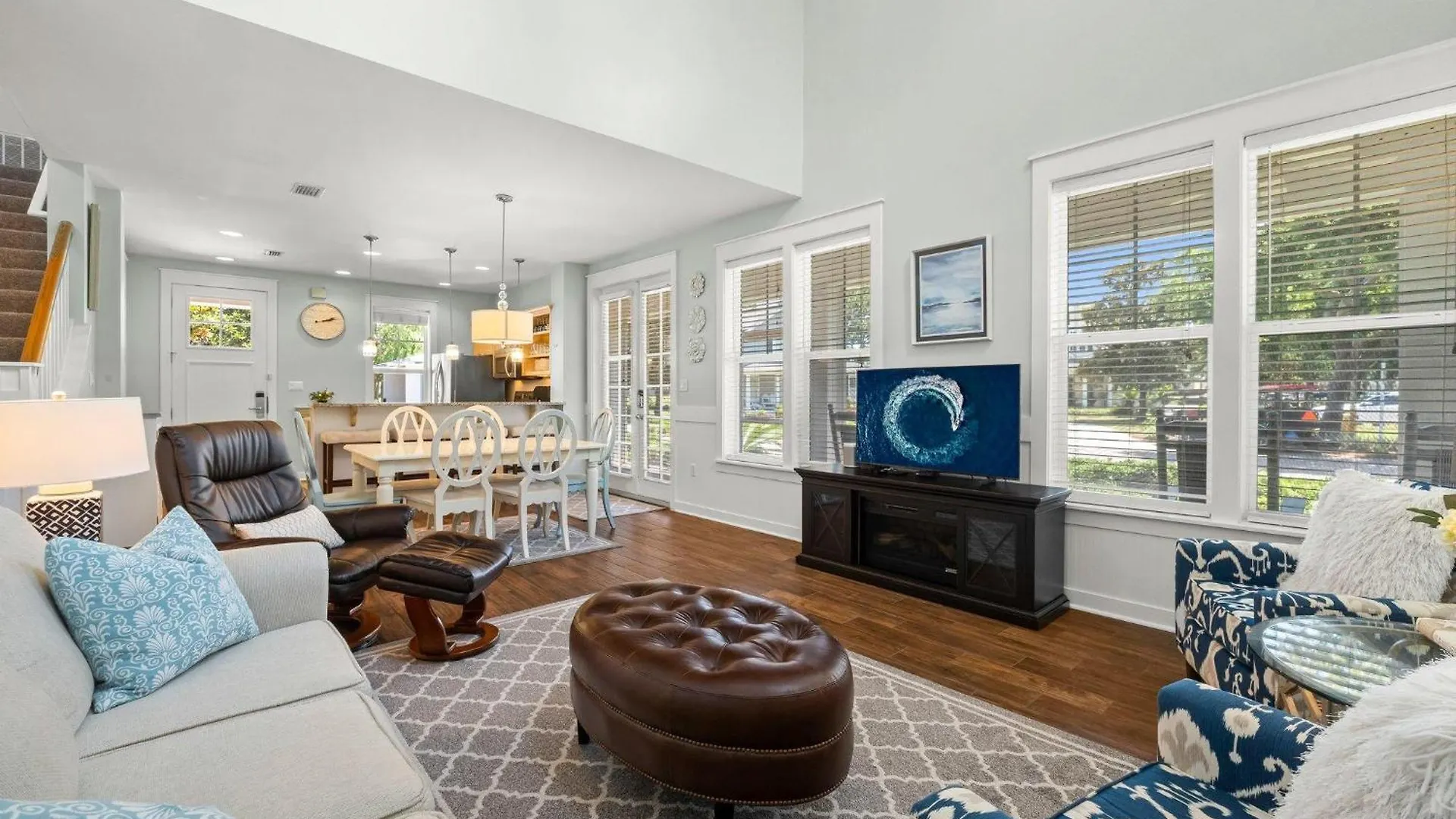 1301 Laurel Grove 