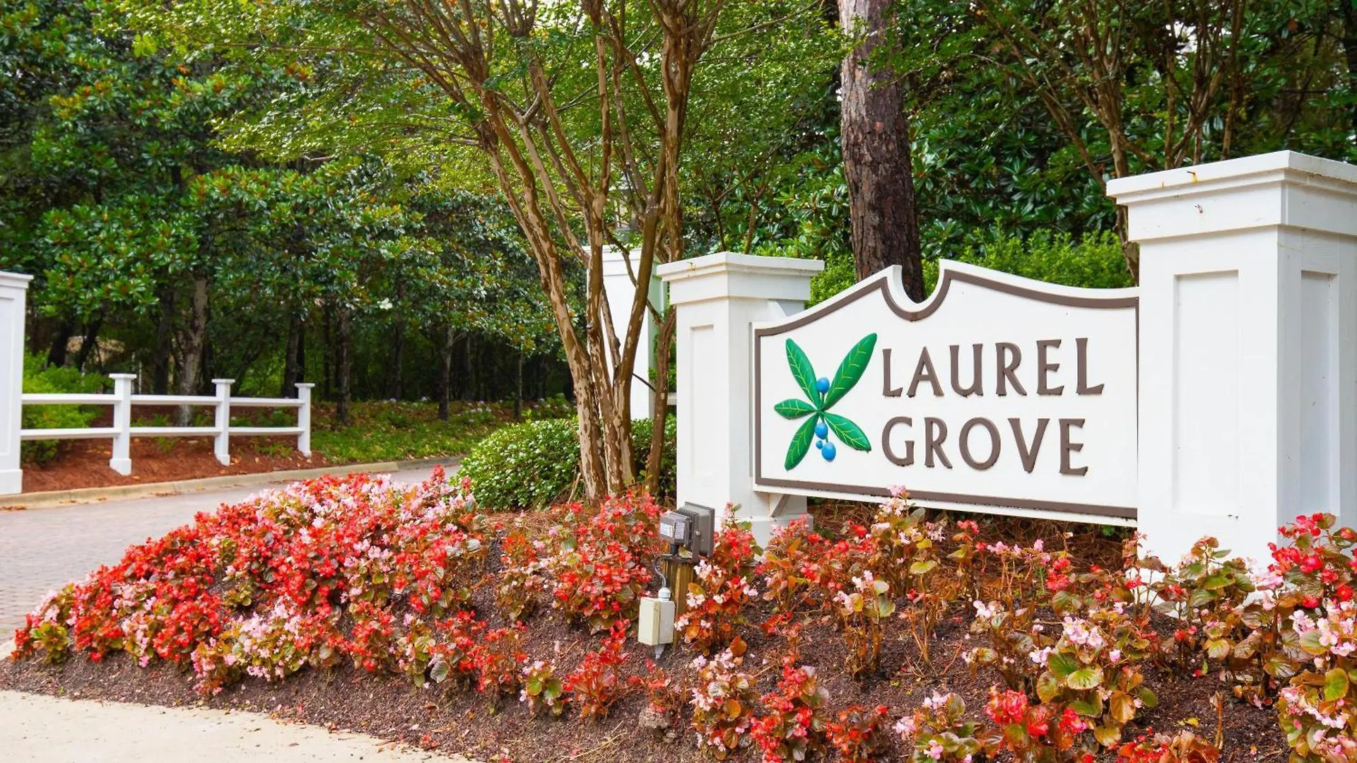 1301 Laurel Grove 